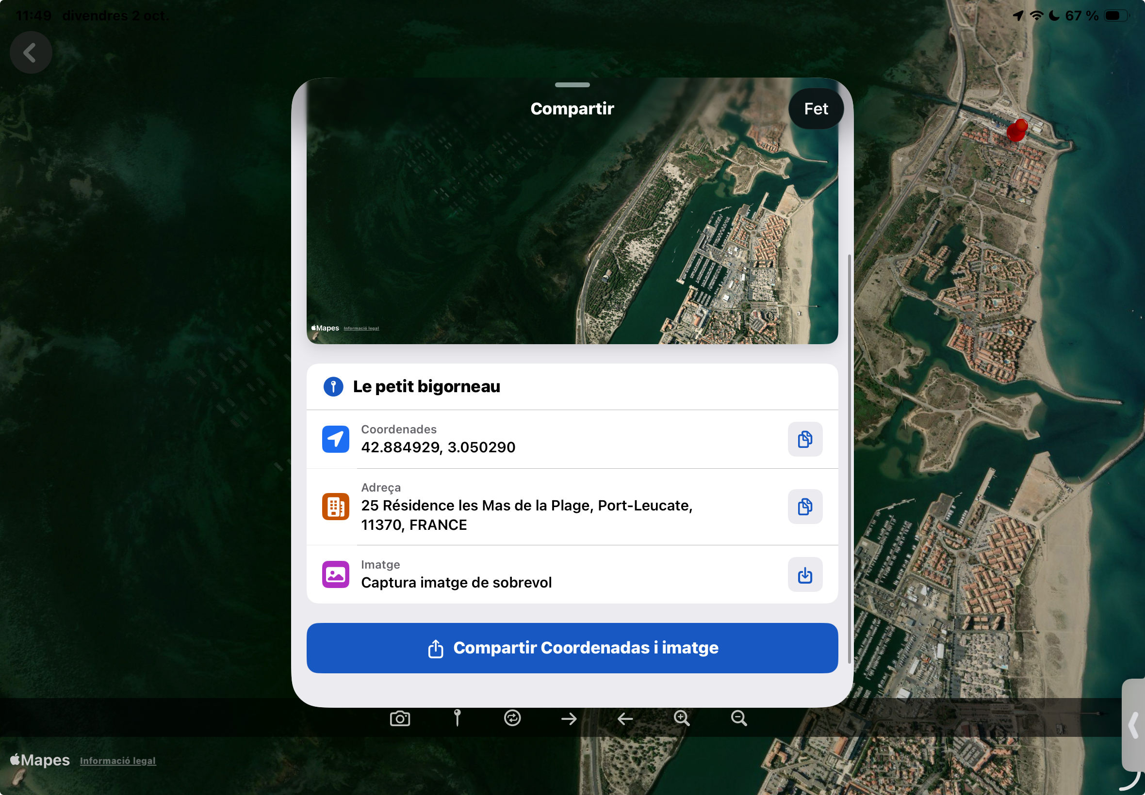 La xinxeta mostra el punt exacte que tenim guardat sobre un a escena de sobrevol (Fly Over d'Apple)
